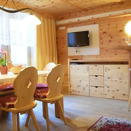 Gaestehaus Waldruh Guest house Gerlos