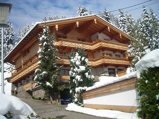 Gaestehaus Waldruh Гостевой дом Герлос